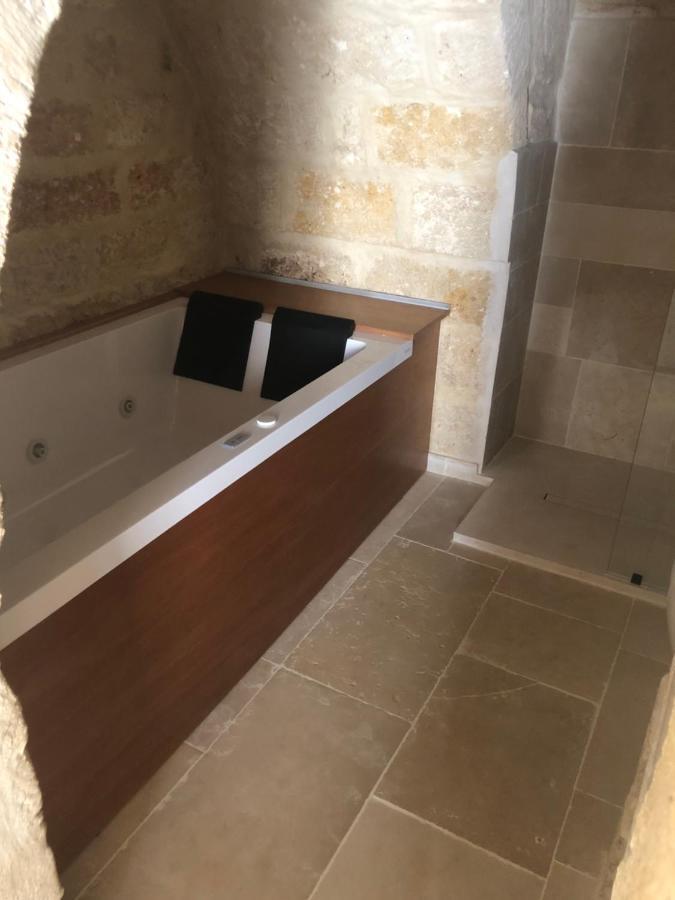 Dimora Grottacielo Lägenhet Polignano a Mare Exteriör bild