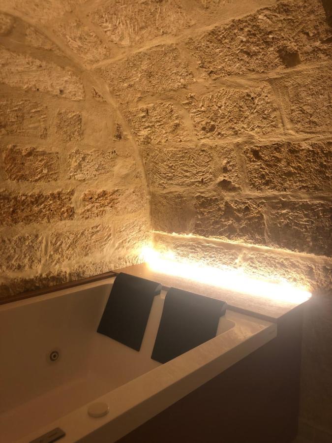 Dimora Grottacielo Lägenhet Polignano a Mare Exteriör bild